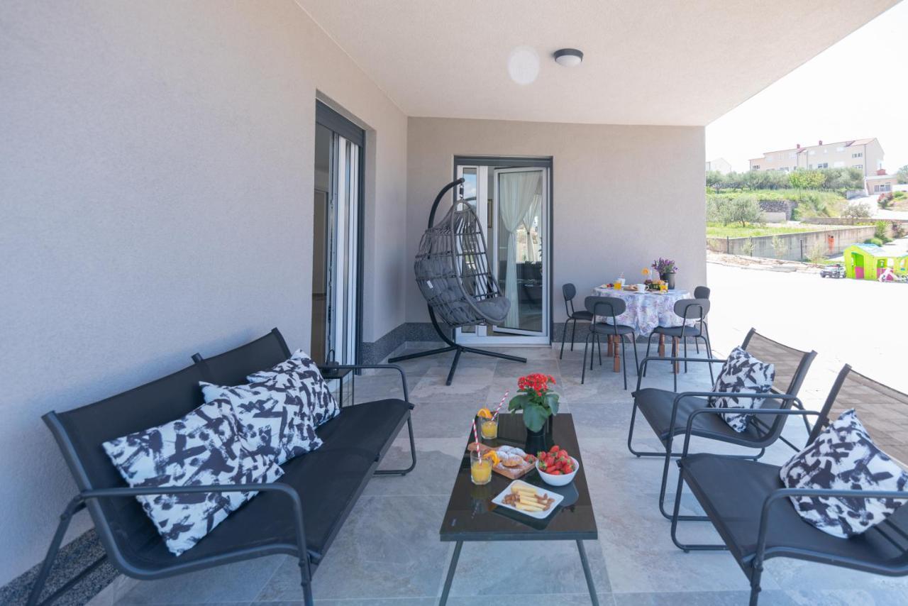 Villa Balic - Podstrana Esterno foto
