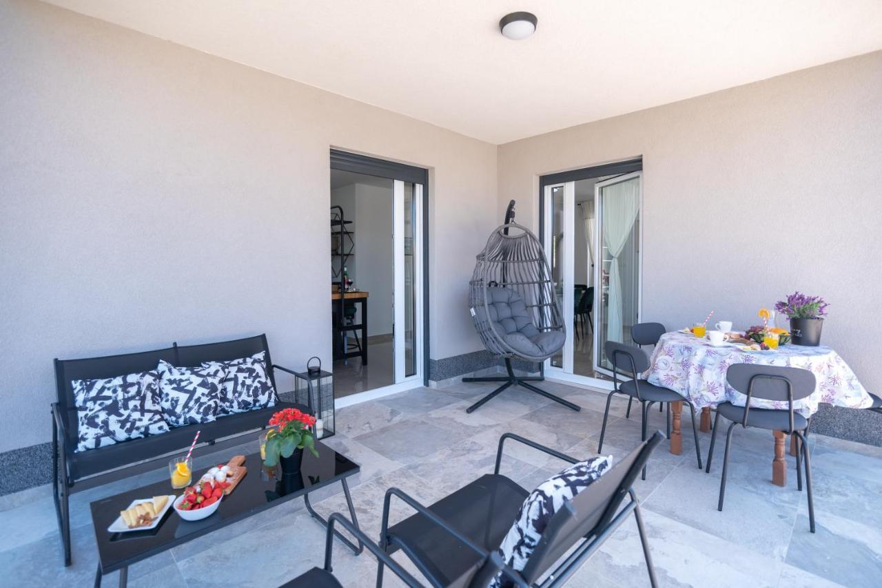 Villa Balic - Podstrana Esterno foto