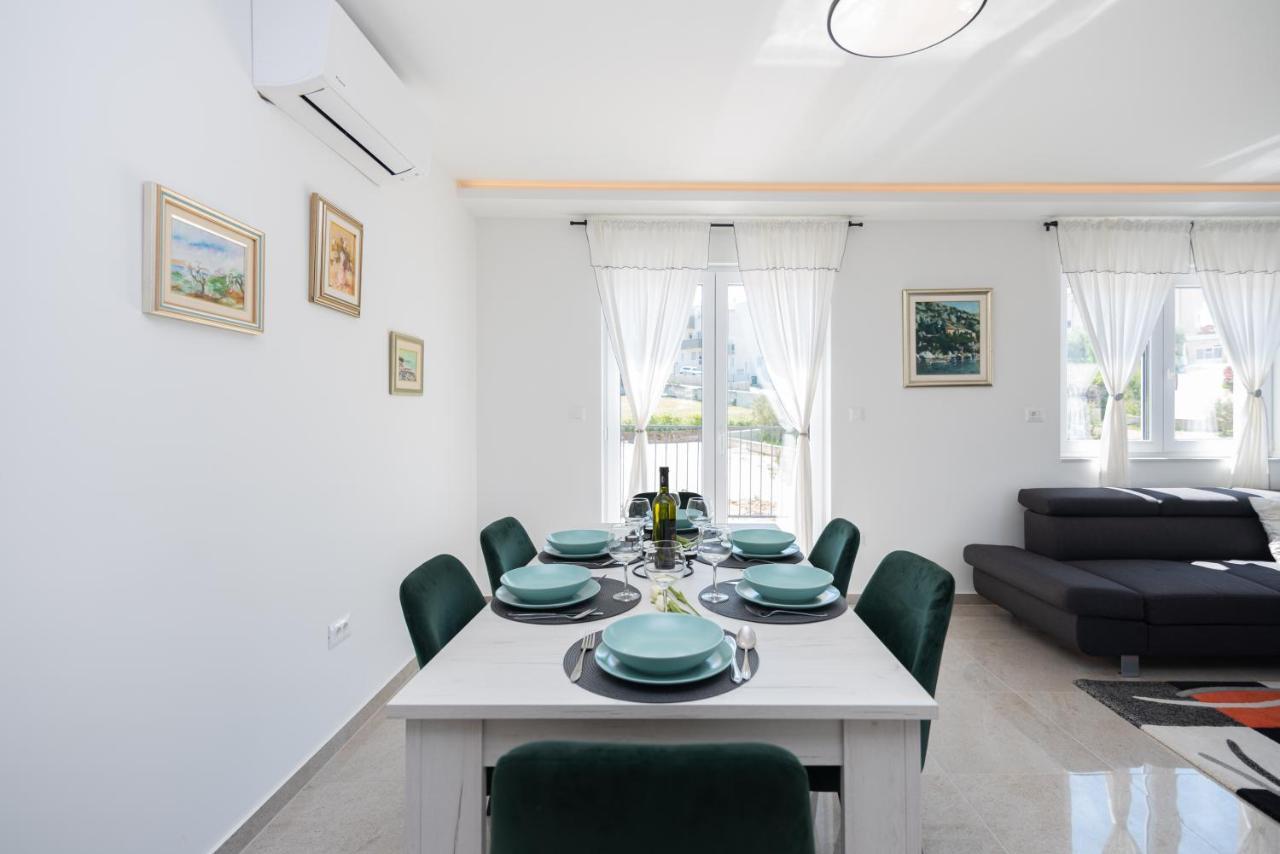 Villa Balic - Podstrana Esterno foto