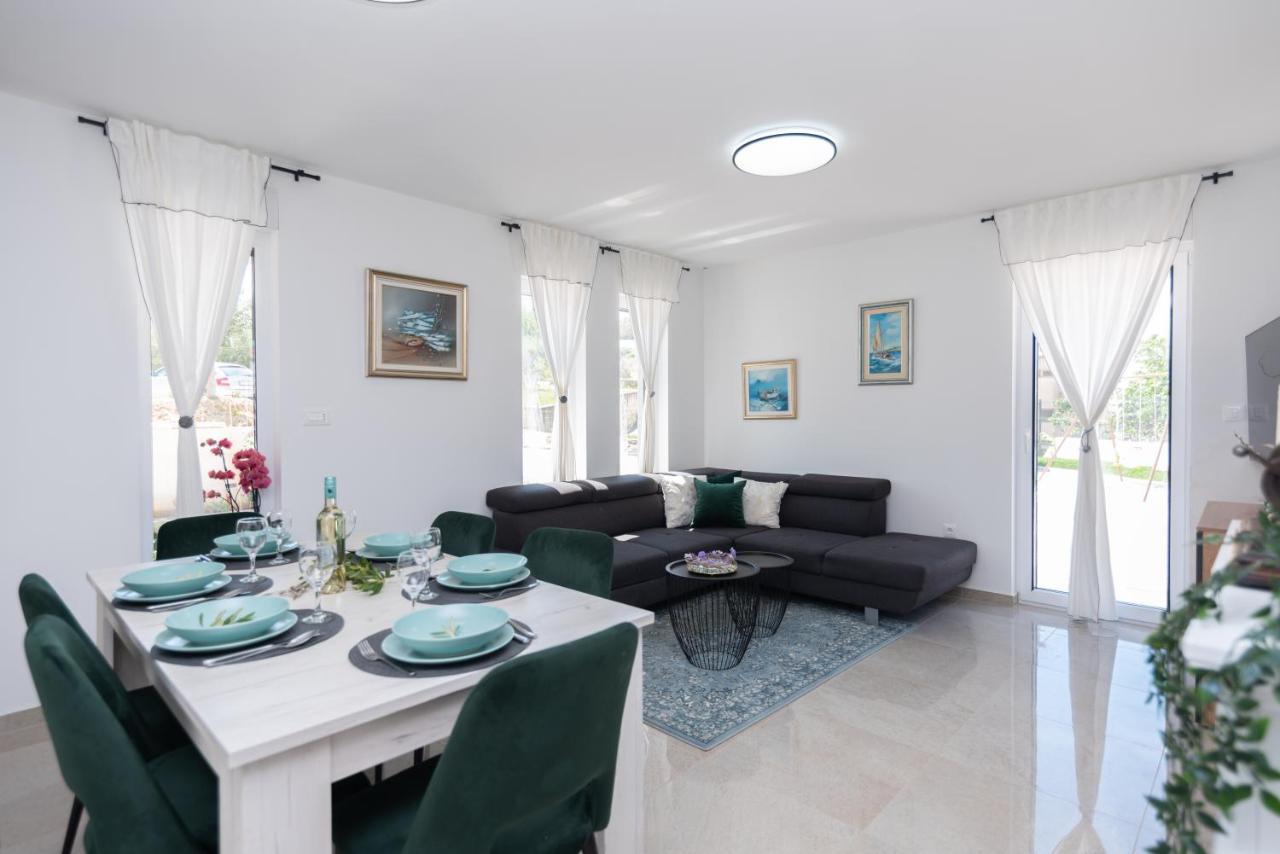 Villa Balic - Podstrana Esterno foto